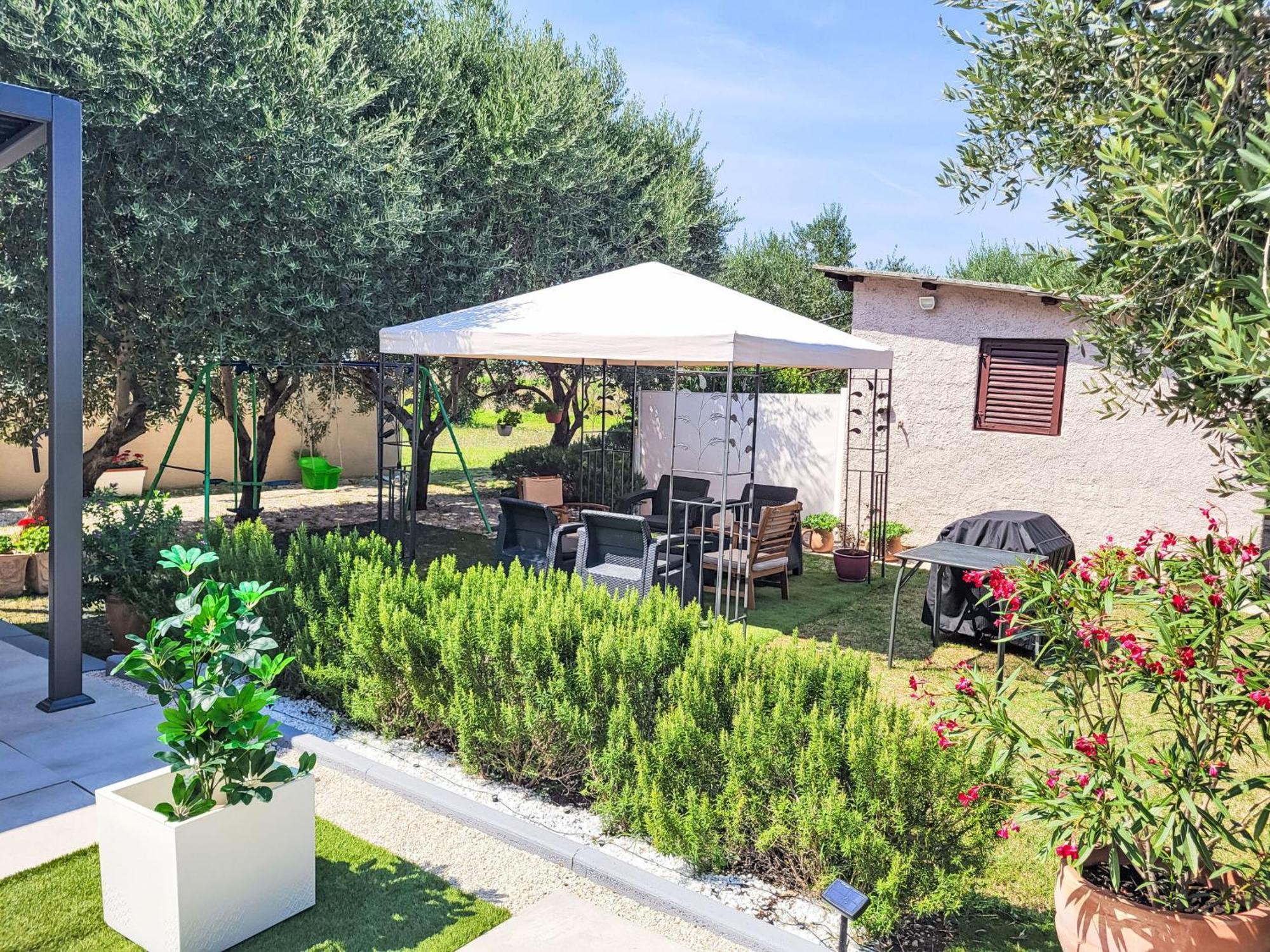 Holiday Home Ive By Interhome 佩特坎内 外观 照片